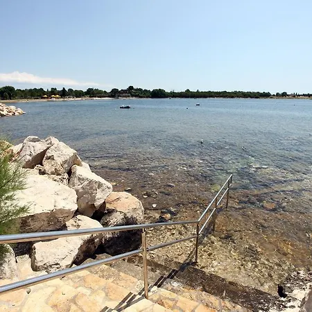 Lovely Es Umag